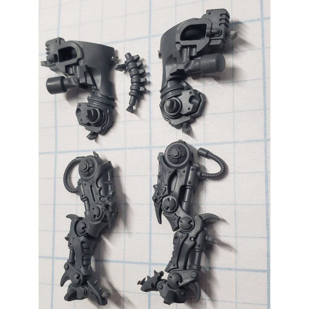Warhammer 40k Thousand Sons Bits Sekhetar Robot Mechanical Torso Legs Set #21 - Picture 2 of 4
